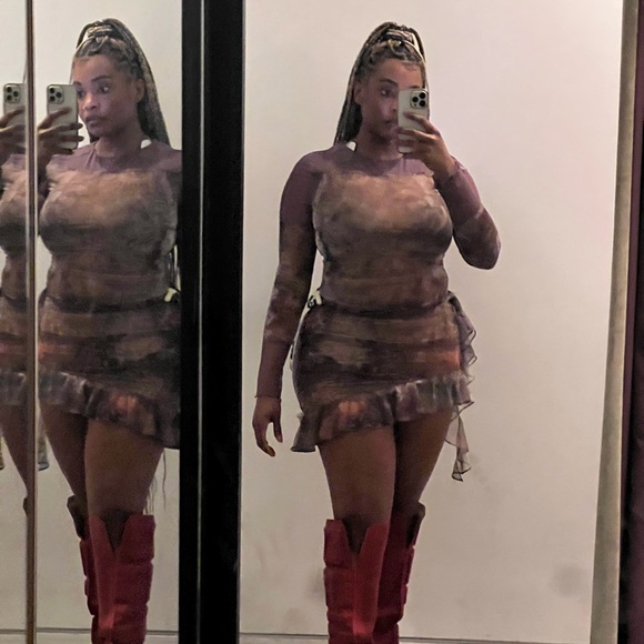 Meet your Posher, Starlotta - Picture 6 of 6